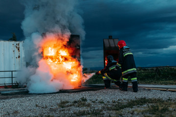 Fireman teacher learning how stop fire