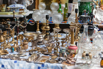 EL RASTRO DE MADRID DETALLES