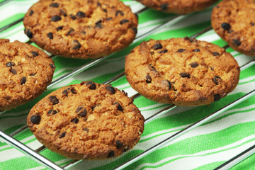 Fresh-baked cookies ready in the table	