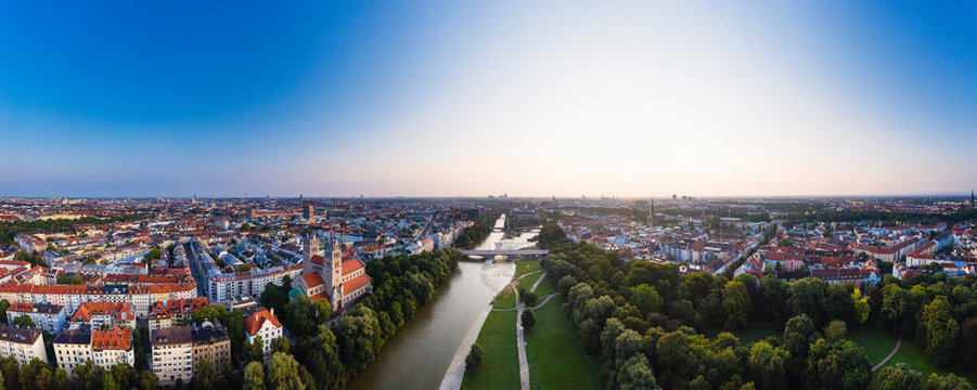 Germany, Bavaria, Upper Bavaria, Munich cityscape with St Maximilian Church and Reichenbach?bridge on Isar river
