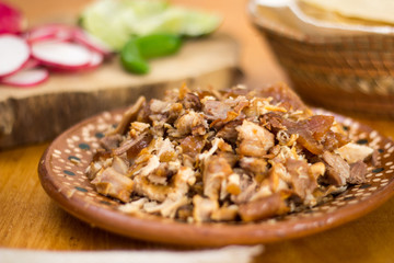 tacos de carnitas de puerco
