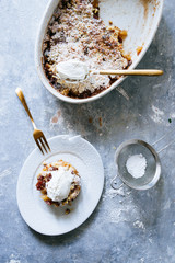 Crumb cake made of apple on a baking dish
