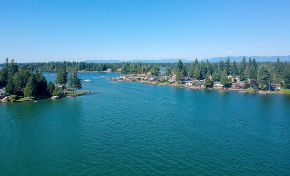 Man Made Lake Tapps On A Beautiful Summer Day In Bonney Lake Washington