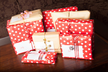 Organised gift buying and storing, 
