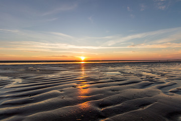 Obraz premium gorgeous sunset on the north sea