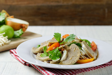 Spicy Vietnamese Pork Sausage Salad (Yum Moo Yor)