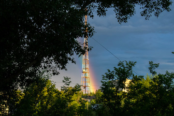 Obraz premium tv tower and rainbow