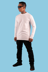 Sixpack man wearing white longsleeve t-shirt