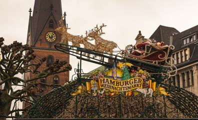 Detail Fotografie vom Weihnachtsmarkt auf dem Hamburger Rathausmarkt