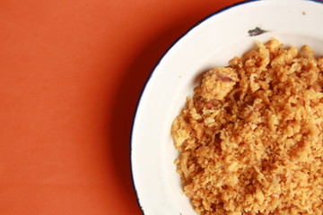 Las migas is a typical Spanish dish made with crumbs, onions and chorizo