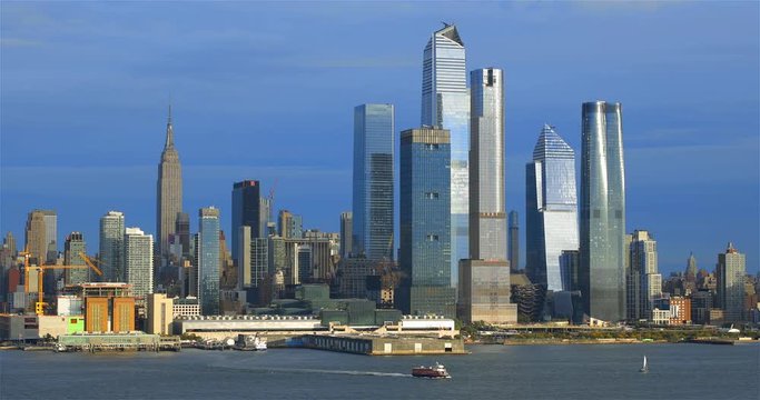 Skyline of midtown Manhattan after sunset, New York City