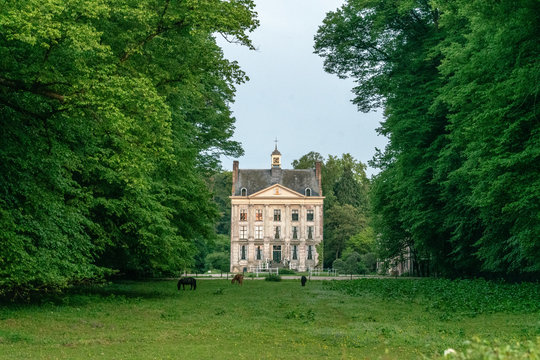 Kasteel Ter Horst (Castle Ter Horst) in Loenen (The Netherlands)