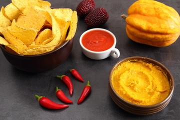 Mexican corn chips nachos.