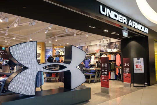 SINGAPORE - MAY 31, 2018_Decoration of Under Armour shop at VivoCity, the  largest shopping mall in Singapore. Under Armour is an American brand that  manufactures footwear, sports, and casual apparel Stock Photo