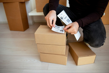 Delivery service, applying a shipping label	