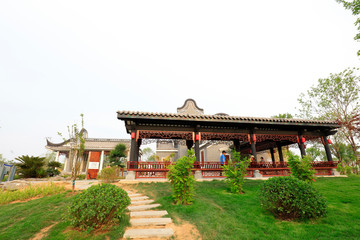 Fototapeta na wymiar South Lake Park architectural scenery, Tangshan City, Hebei, China