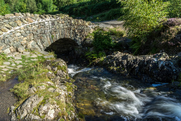 Fototapeta na wymiar Ashness Bridge