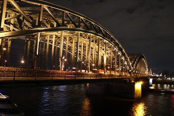 Obraz premium Hohenzollernbrücke