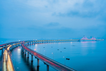 Fototapeta na wymiar Night scenery of Dalian sea-crossing bridge in Dalian, Liaoning, China