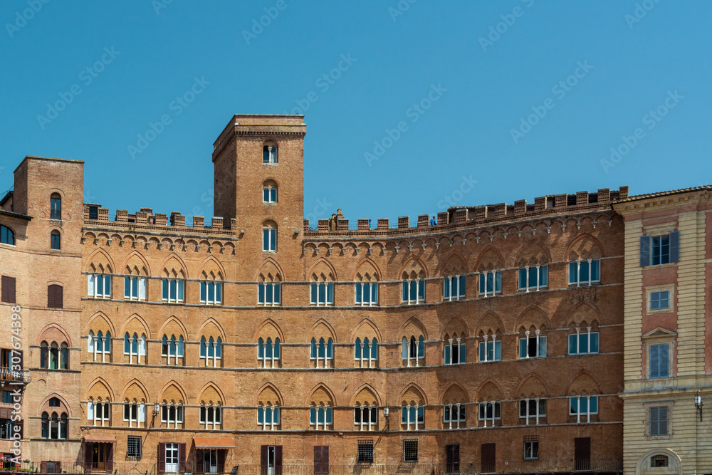 Wall mural piazza del campo in siena