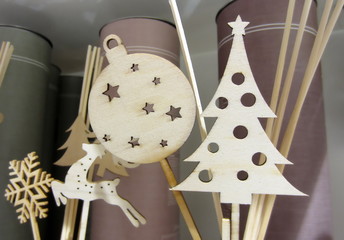 wood decorations for Christmas tables in the form of Christmas trees and ball