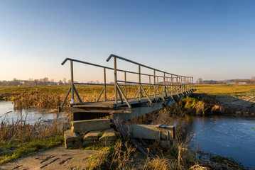 Rzeka Narew w okolicy Suraża, Narwiański Park Narodowy, Dolina Narwi, Suraż, Podlasie, Polska © podlaski49