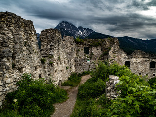 Fototapeta na wymiar Ruine Ehrenberg