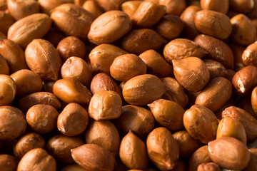 Obraz premium Raw Brown Organic Spanish Peanuts