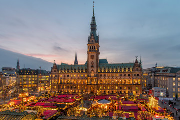 Hamburg at Christmas - Christmas market at the town hall market
