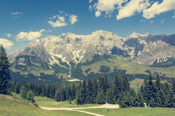 Fototapeta na wymiar Picturesque mountain panorama with majestic mountains rising high.