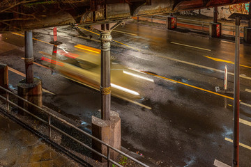 Berlin bei Nacht, Yorck Brücken, Kreuzberg Schöneberg, Taxi
