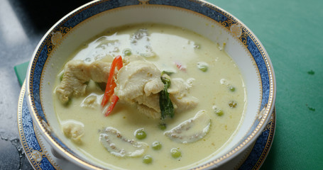 Cook green curry and pour in bowl