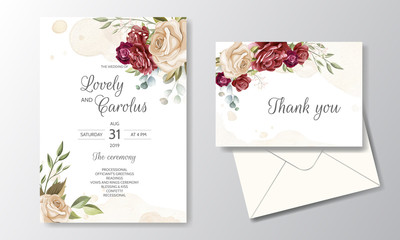 Obraz na płótnie Canvas Beautiful Floral Wreath Wedding Invitation Card Template