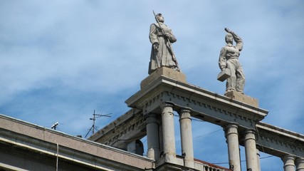 Fototapeta na wymiar statue of christopher columbus in barcelona
