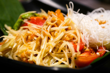 thai spicy somtam