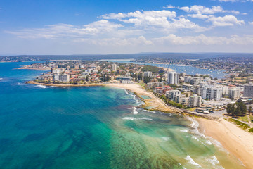 Fototapeta premium Aerial view of Cronulla and Cronulla Beach in Sydney’s south, Australia on a sunny day 