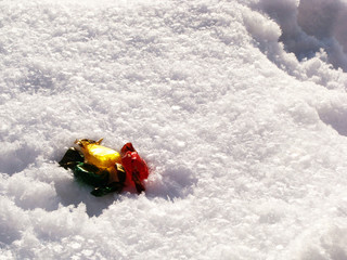 Fototapeta na wymiar candy in snow