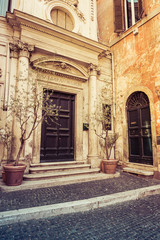 Fototapeta na wymiar Doorways in Rome Italy