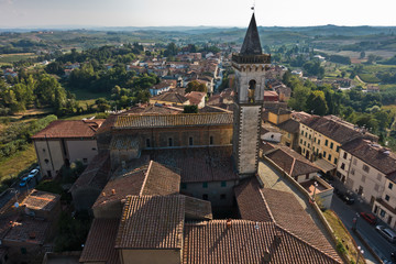 Fototapeta na wymiar Cityscape of Vinci, small town in Tuscany, Italy where Leonardno da Vinci was born