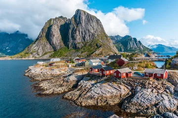 Crédence de cuisine en verre imprimé Reinefjorden Norvège village de pêcheurs hamnoy dans les lofoten