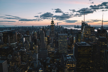 Fototapeta premium Manhattan on background of evening sky