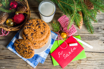 Christmas milk and cookies to Santa
