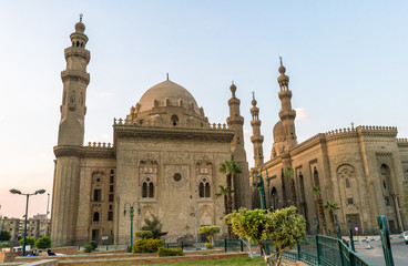 Fototapeta na wymiar mosque sultan hassan temple cairo egypt town