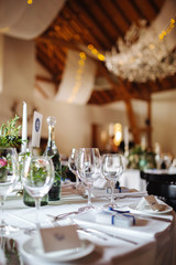 table arrangements at a wedding location