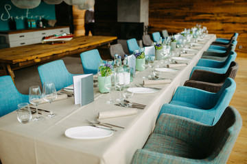 table arrangements at a wedding location