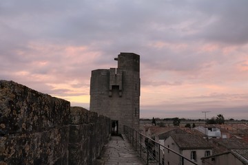 Chemin de ronde sur les fortifications du village de Aigues Mortes - Département du Gard - Languedoc Roussillon - Région Occitanie - France