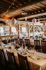 table arrangements at a wedding location