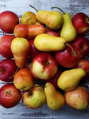 Naklejka na ściany i meble close-up of apples and pears