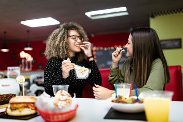lunch with friends at a burger in the city