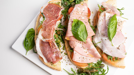 ITALIAN FOOD
